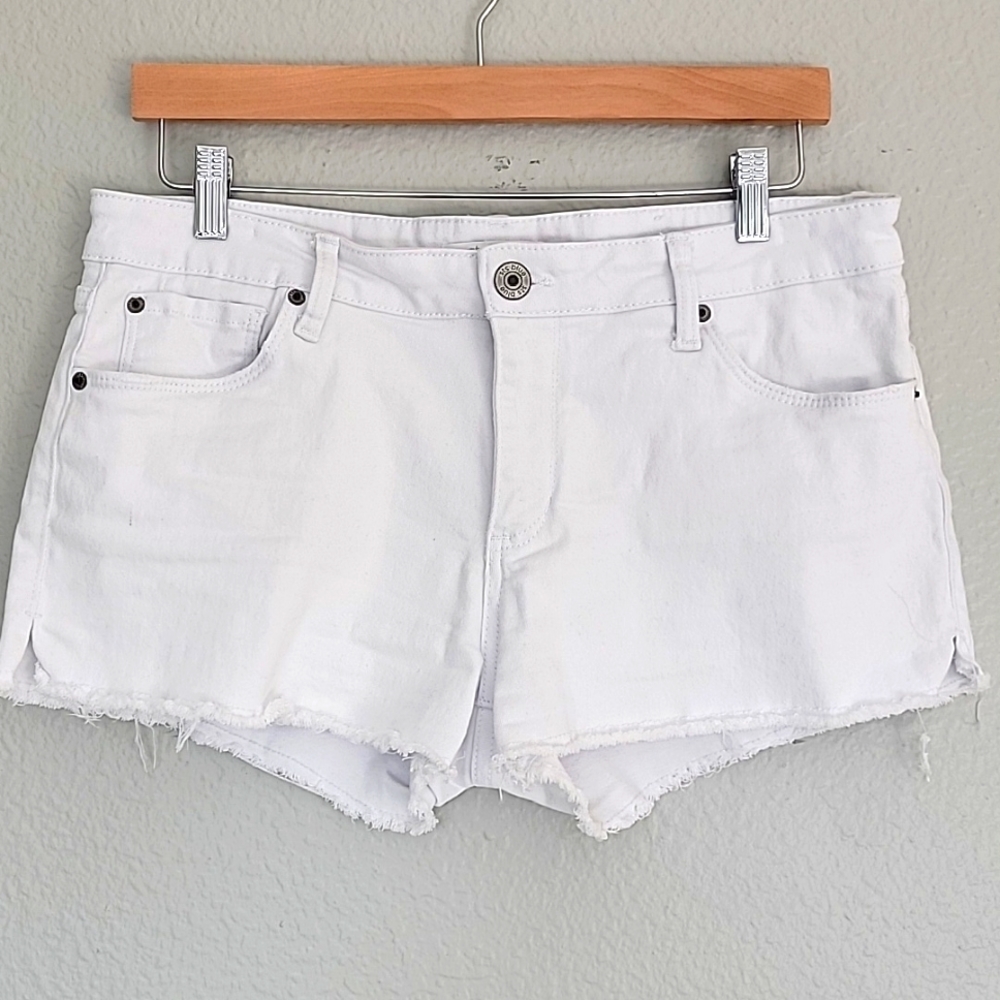 STS Blue Aubrey Mid Rise Fray Hem Denim Short